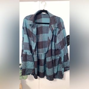 Green plaid American Eagle button down shirt